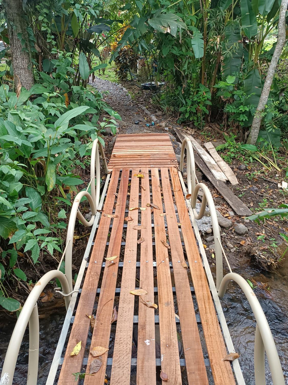 Bamboo River Lodge Horquetas Bagian luar foto